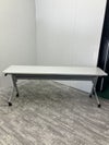 オカムラ1800サイドスタックテーブル 商品画像6