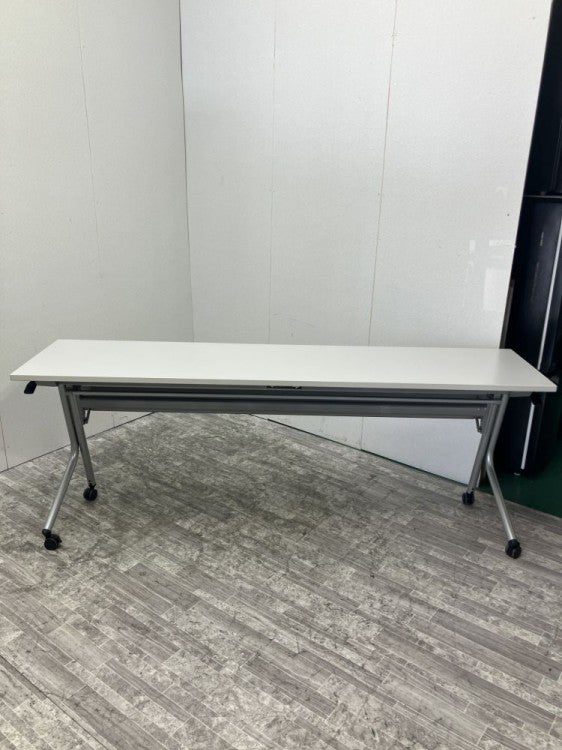 オカムラ1800サイドスタックテーブル 商品画像6