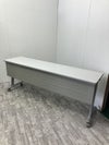 オカムラ1800サイドスタックテーブル 商品画像1