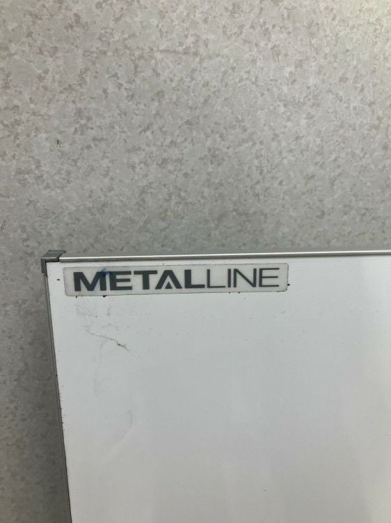 メタルラインシリーズ 1780壁掛けホワイトボード 商品画像3