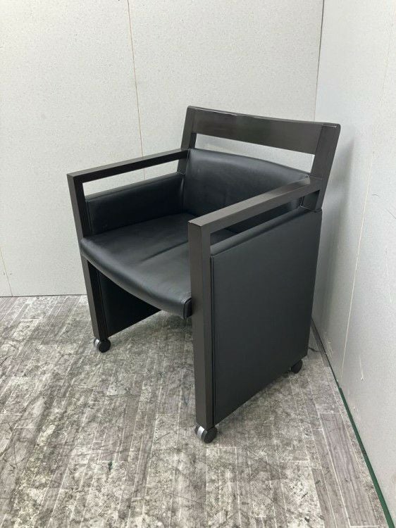 イトーキ応接会議用チェア 商品画像1