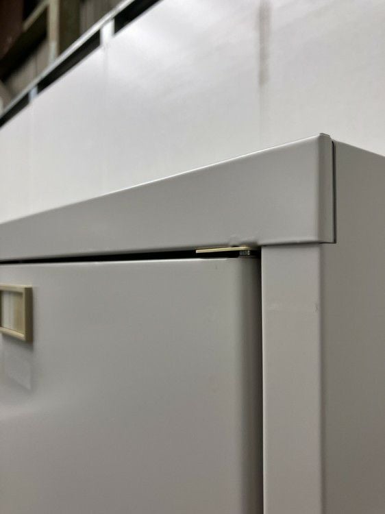 イトーキL型ロッカーシリーズ 3人用ロッカー 商品画像6