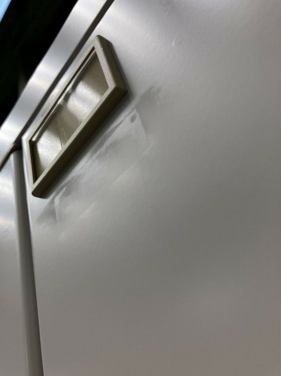 イトーキL型ロッカーシリーズ 3人用ロッカー 商品画像13