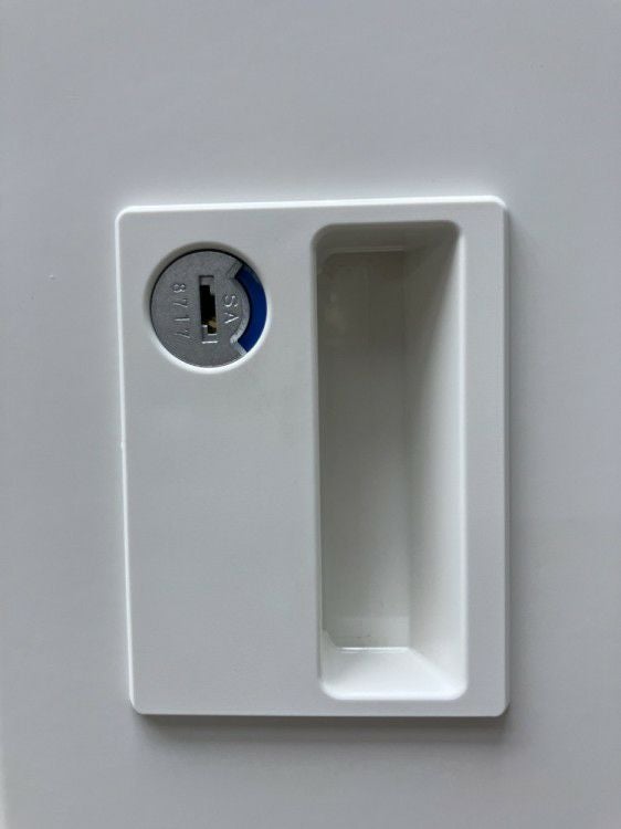 イトーキM型ロッカーシリーズ 6人用ロッカー 商品画像2