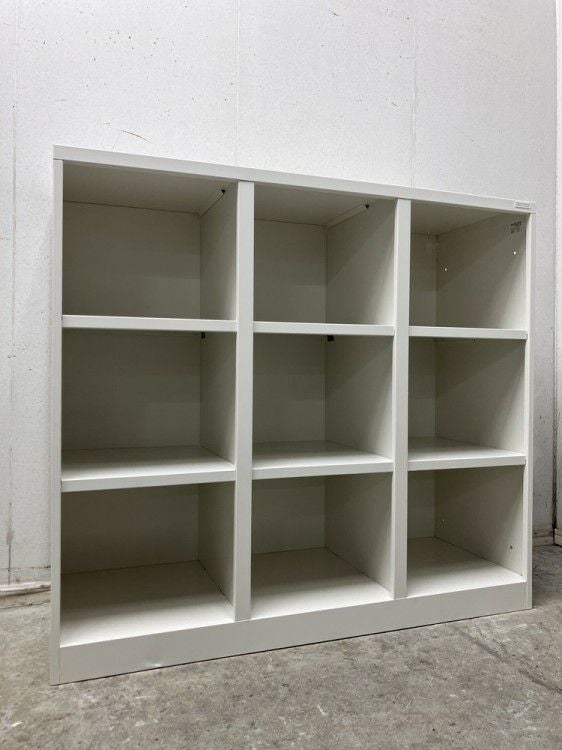 ライオン背面ロッカーシリーズ 9人用jロッカー 商品画像1