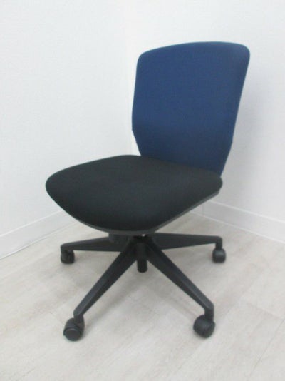 プラスNEXIS（ネクシス）チェア ネクシスチェア 商品画像1