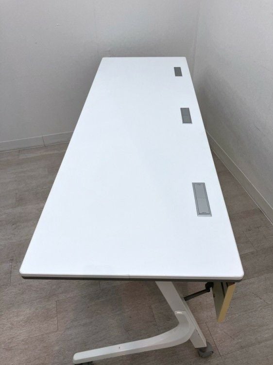 オカムラカルドーシリーズ 平行スタックテーブル 商品画像6