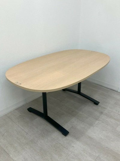 コクヨビエナ（VIENA）シリーズ 1500ミーティングテーブル 商品画像1