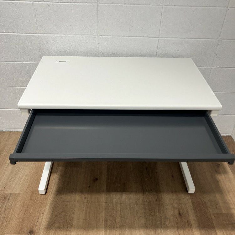 コクヨピクサ2シリーズ 1000平デスク 商品画像8