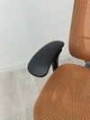 オカムラコンテッサ（Contessa）チェア 可動肘付コンテッサチェア 商品画像5