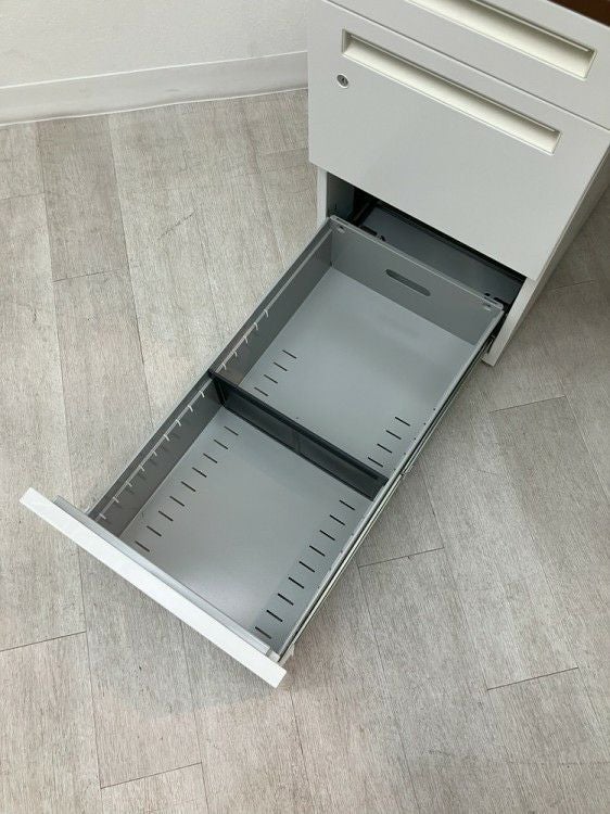 ウチダ（内田洋行）スカエナシリーズ 1600両袖デスク 商品画像13