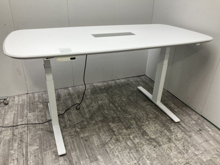 オカムラSwift(スイフト)シリーズ 電動昇降式1800ミーティングテーブル 商品画像1