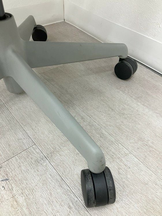 HermanMiller（ハーマンミラー）可動肘付ミラチェア 商品画像18
