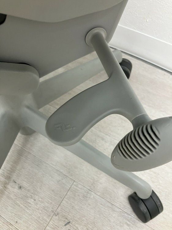 HermanMiller（ハーマンミラー）可動肘付ミラチェア 商品画像20