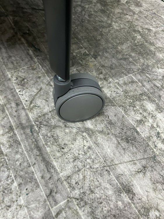 オカムラキャスター付1人掛けソファ 商品画像8