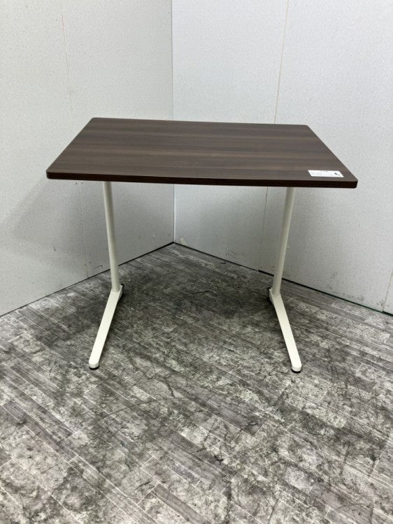 オカムラライブスシリーズ 800パーソナルデスク 商品画像1