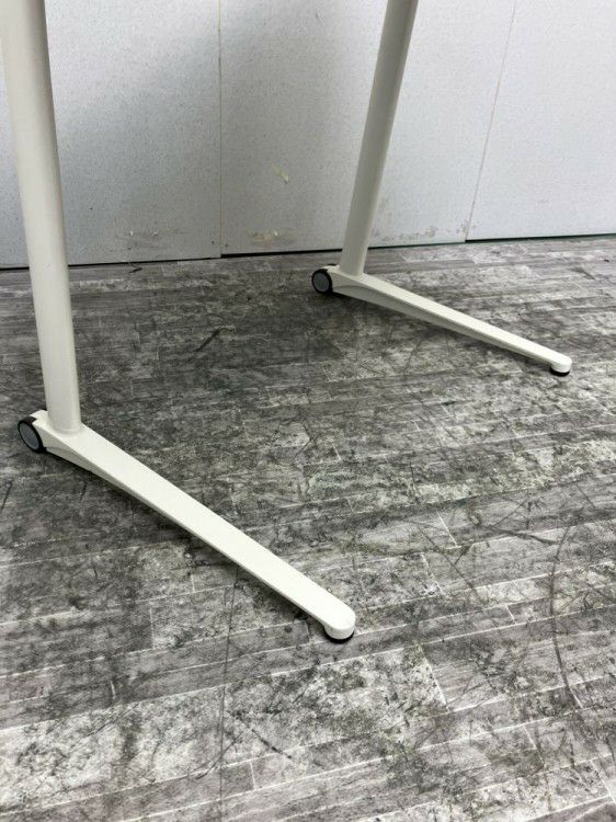 オカムラライブスシリーズ 800パーソナルデスク 商品画像5