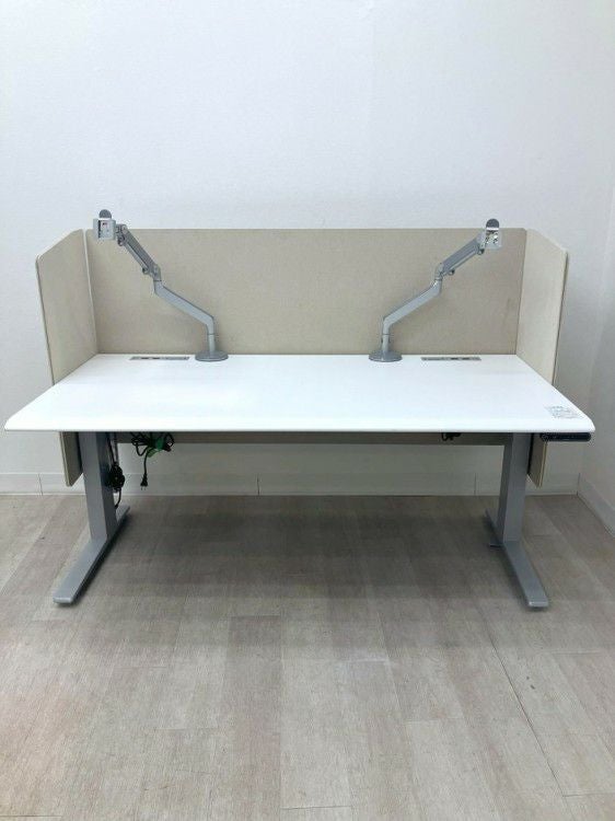 オカムラSwift(スイフト)シリーズ 1600電動昇降デスク 商品画像2