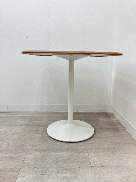 マジス（MAGIS）PIPE TABLE(パイプ テーブル)シリーズ 角テーブル 商品画像2