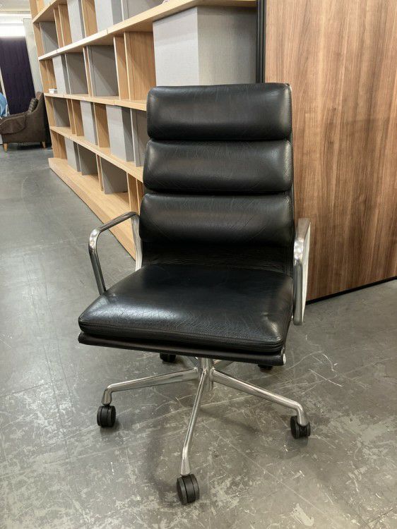 HermanMiller（ハーマンミラー）イームズソフトパッドグループチェア イームズソフトパッドグループチェア 商品画像1