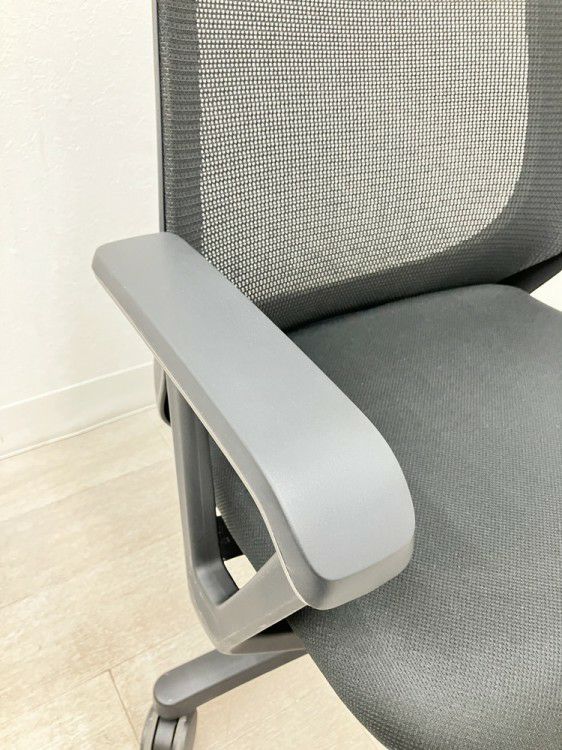 イトーキnona(ノナ)シリーズ 固定肘付ノナチェア 商品画像6