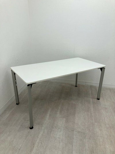 イトーキDEシリーズ 1500ミーティングテーブル 商品画像1