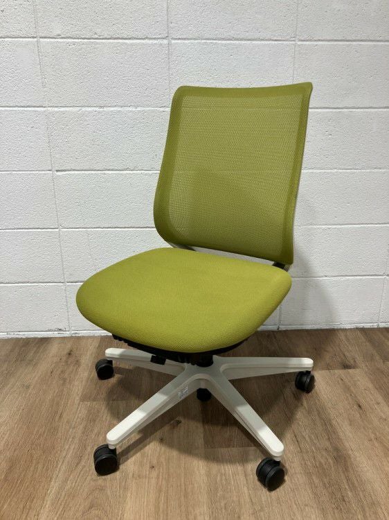 コクヨミトラチェア ミトラチェア 商品画像1