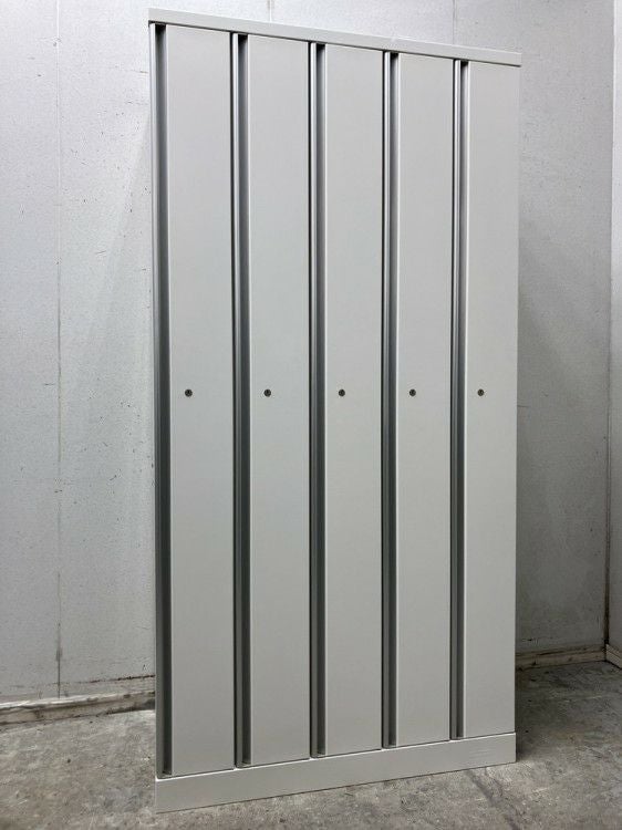 オカムラSWタイプシリーズ 5人用ロッカー 商品画像1