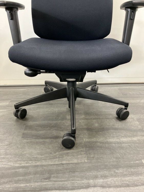 コクヨWizard2(ウィザード2)チェア 可動肘付ウィザード2チェア 商品画像12