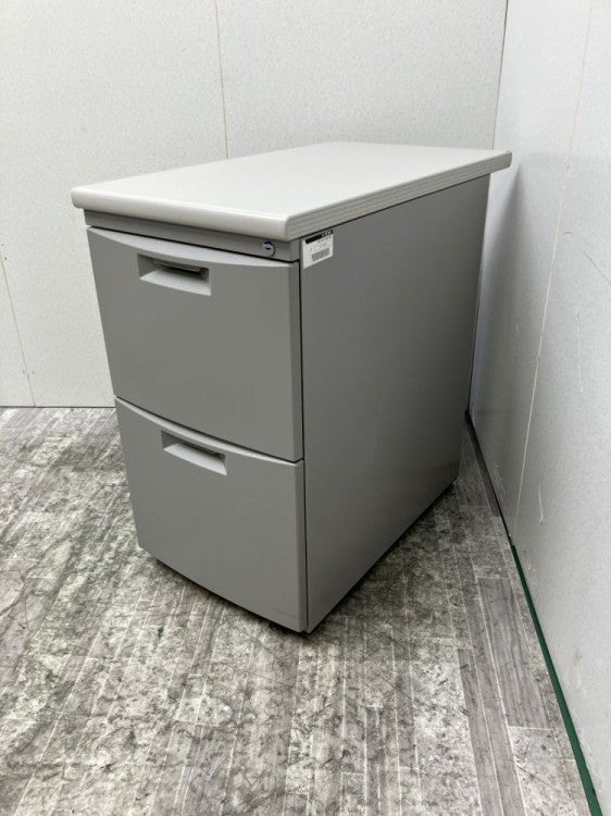 イトーキCZシリーズ 2段脇机 商品画像1