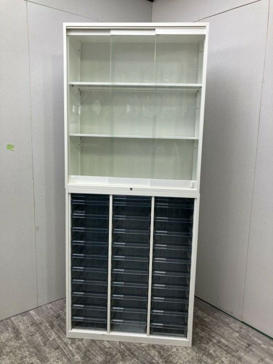 オカムラレクトラインシリーズ A4クリアケース・ガラス3扉スライド上下書庫 商品画像1