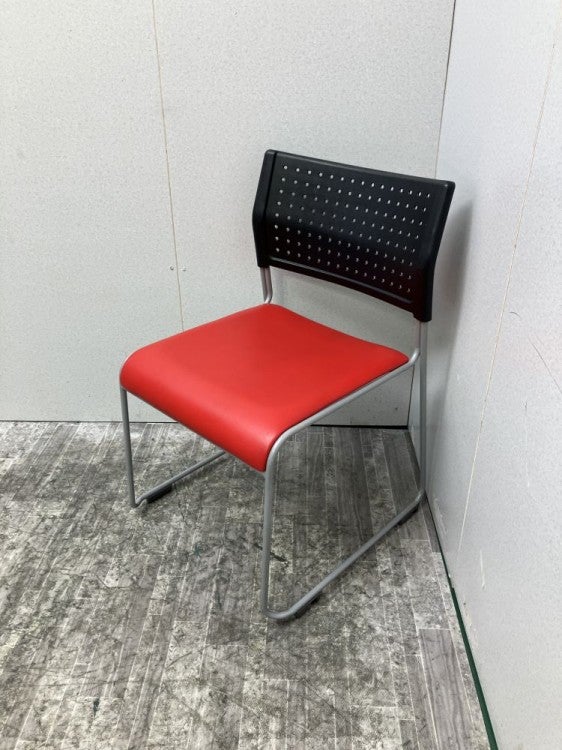 アイリスチトセスタッキングチェア 商品画像1
