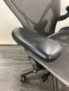 HermanMiller（ハーマンミラー）アーロンチェア 可動肘付アーロンチェア 商品画像12