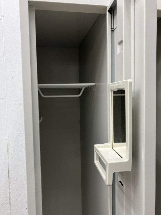 オカムラFZタイプシリーズ 4人用ロッカー 商品画像4