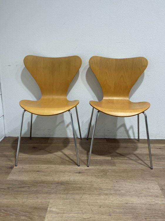 フリッツ・ハンセン(Fritz Hansen)セブンチェア２脚セット 商品画像2