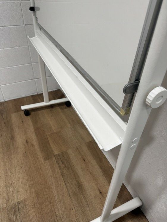 イトーキ1200脚付ホワイトボード 商品画像5