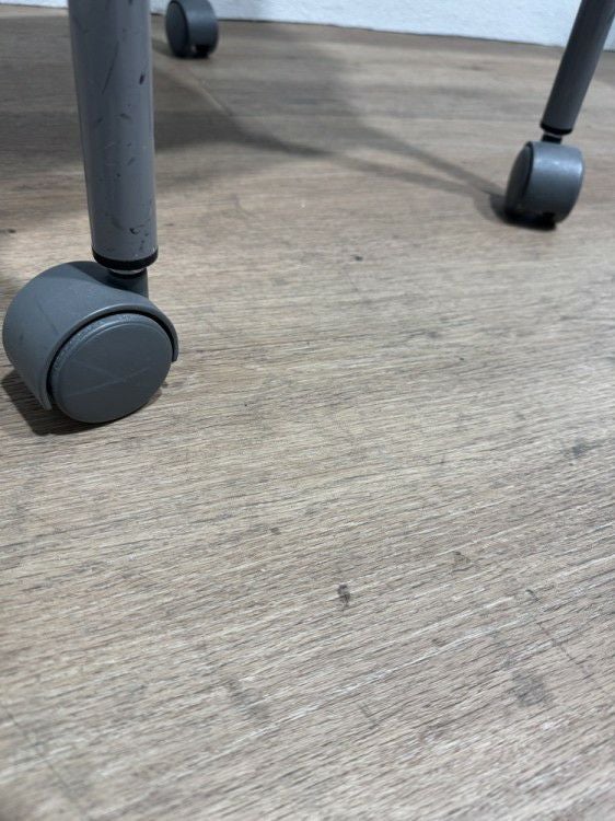 イトーキLKシリーズ スタッキングチェア６脚セット 商品画像8