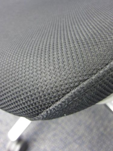 コクヨ ハンガー・可動肘付インスパインチェア 5