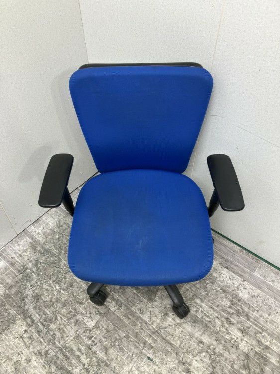 オカムラCarrozza(カロッツァ)チェア 可動肘付カロッツァチェア 商品画像3