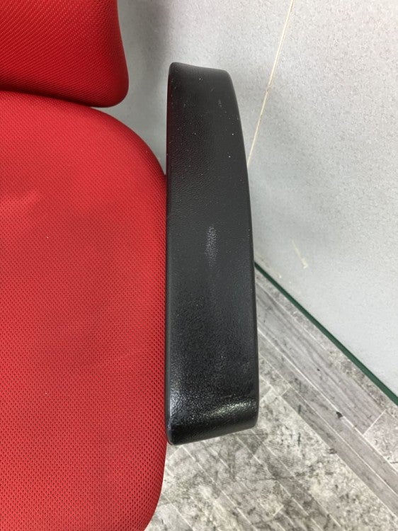 オカムラCarrozza(カロッツァ)チェア 固定肘付カロッツァチェア 商品画像4