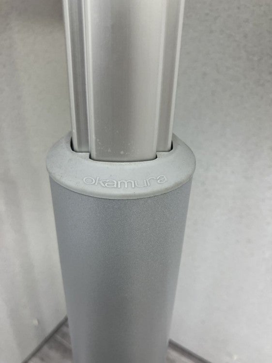 オカムラ手動昇降式600丸テーブル 商品画像8