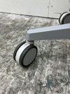 オカムラ手動昇降式600丸テーブル 商品画像10