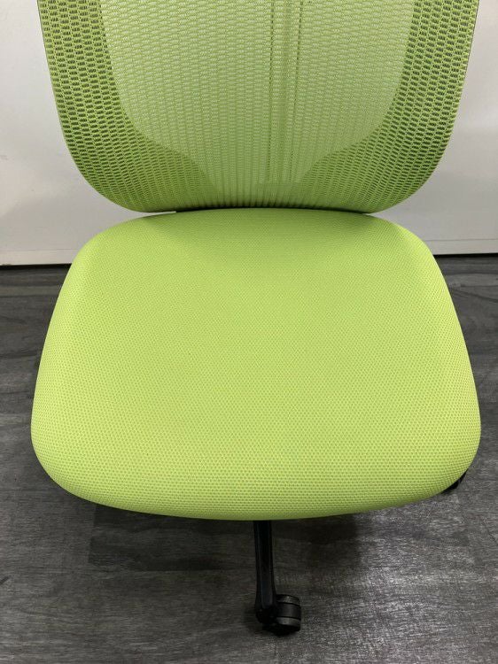 オカムラSylphy(シルフィー)チェア シルフィーチェア 商品画像10