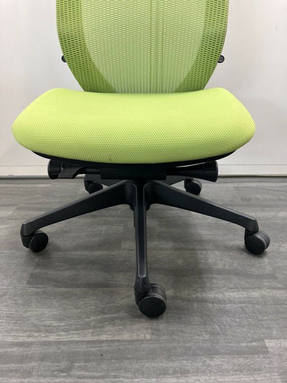 オカムラSylphy(シルフィー)チェア シルフィーチェア 商品画像11