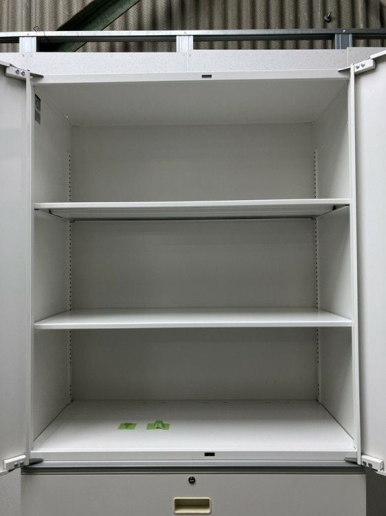 イトーキシンラインシリーズ 両開きラテラル上下書庫 商品画像3