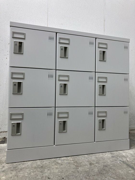 豊国工業9人用ロッカー 商品画像1