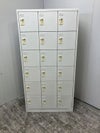 オカムラFZタイプシリーズ 18人用ロッカー 商品画像1