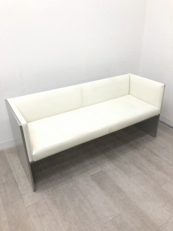 Cassina ixc.（カッシーナ・イクスシー）エアフレーム 3人掛けソファ 商品画像1