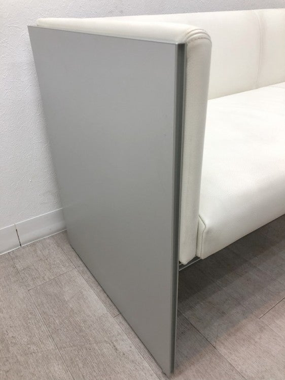 Cassina ixc.（カッシーナ・イクスシー）エアフレーム 3人掛けソファ 商品画像19