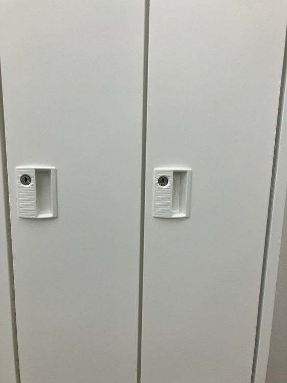 オカムラFZタイプシリーズ 4人用ロッカー 商品画像7